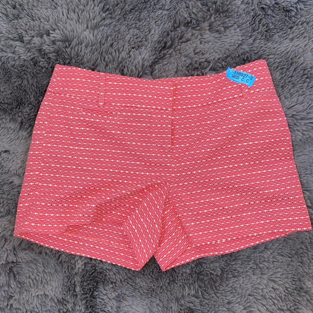 3 for $20 Ann Taylor Loft - Riviera Shorts - Salmon and White Print - 4” inseam